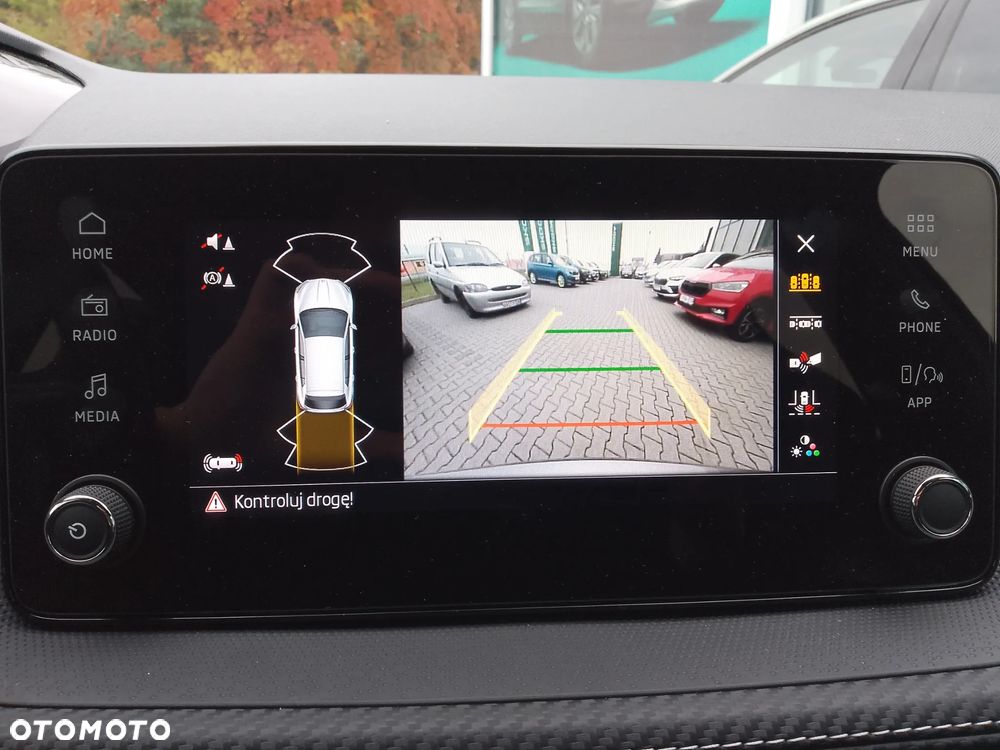 Skoda Fabia 1.0 TSI Monte Carlo - 12