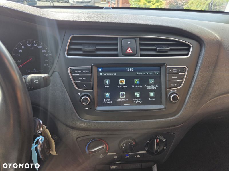 Hyundai i20 blue 1.2 Advantage - 18
