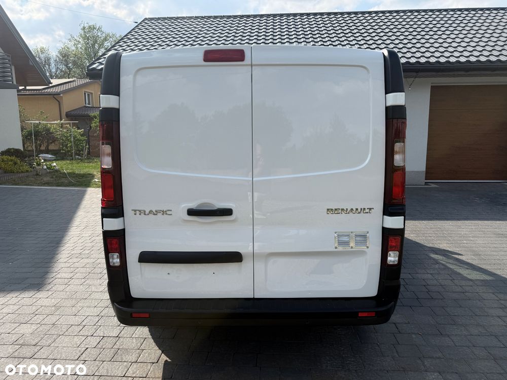 Renault Trafic - 10