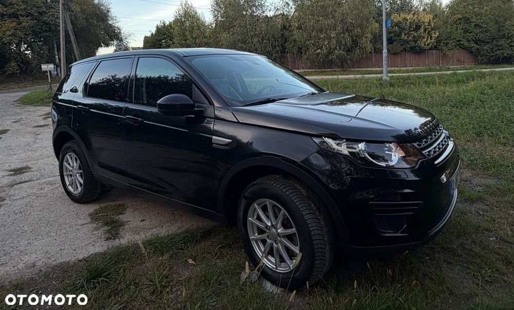 Land Rover Discovery Sport 2016 photo 2