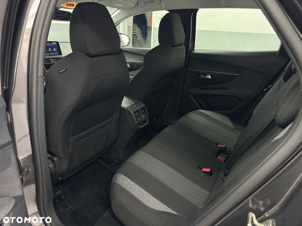 Peugeot 3008 BlueHDi 130 Stop & Start EAT8 Active Pack - 22