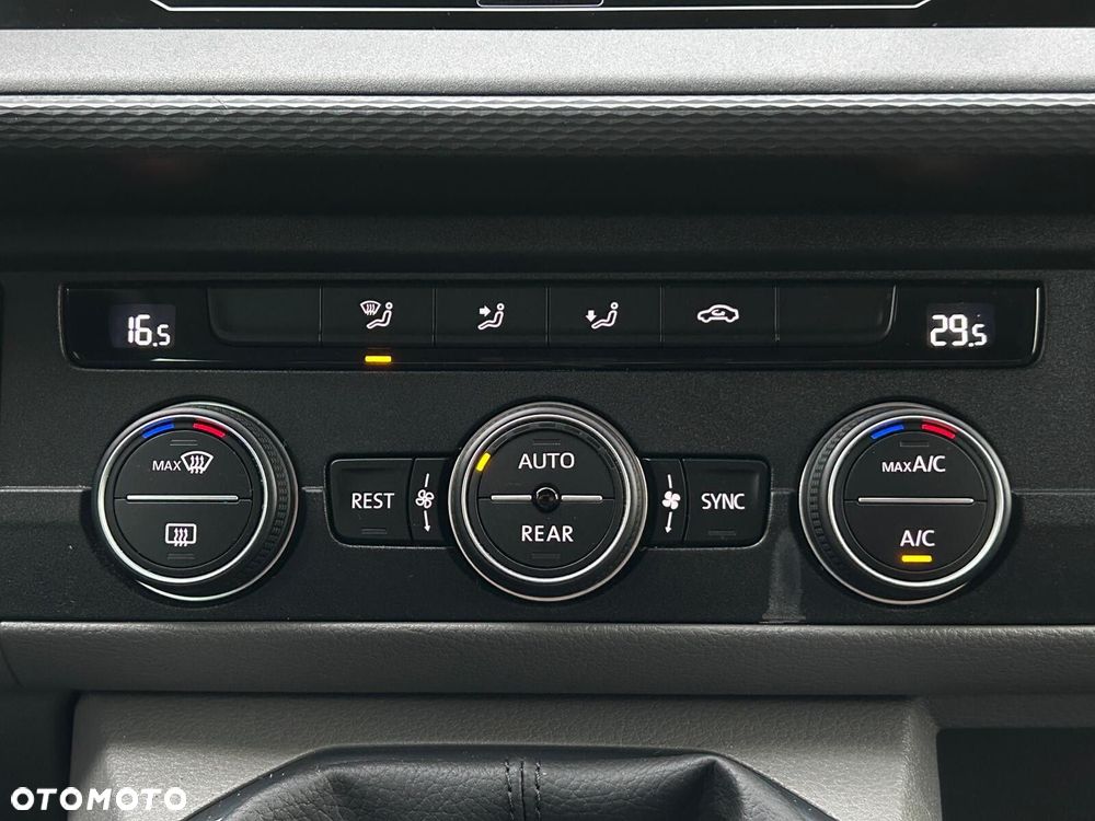 Volkswagen Caravelle 2.0 TDI L2 Trendline - 26