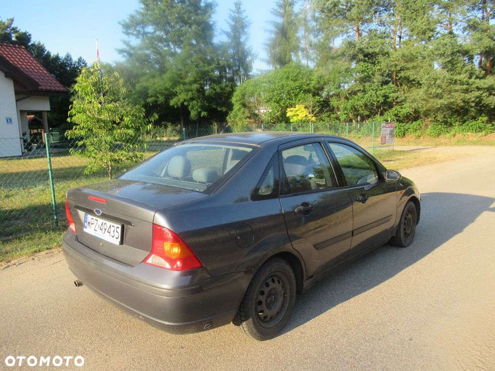 Ford Focus - 4