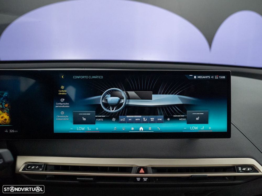 BMW iX xDrive 40 - 36