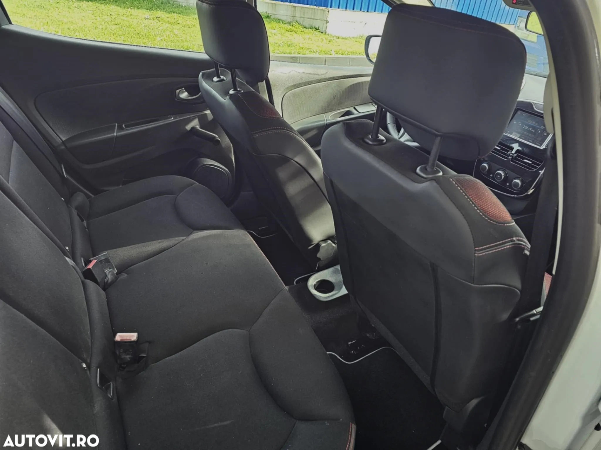 Renault Clio (Energy) dCi 90 Start & Stop INTENS - 4