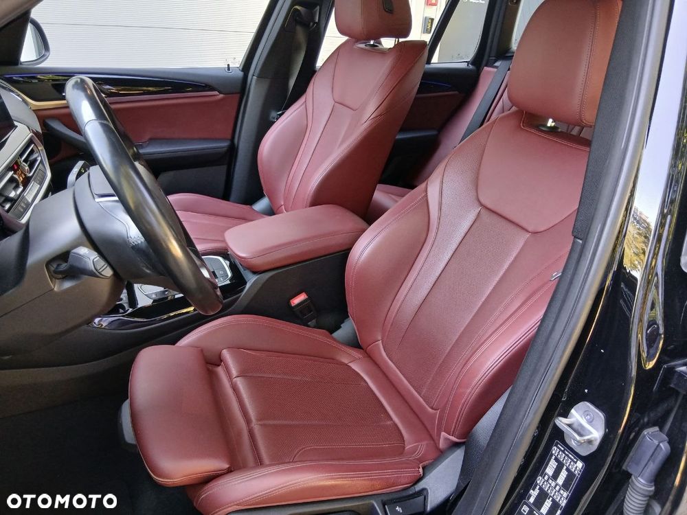 BMW X3 xDrive20d MHEV Advantage - 11