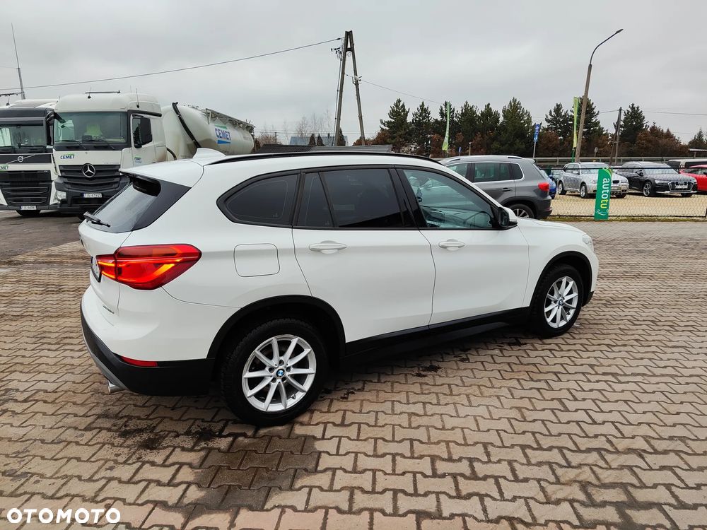 BMW X1 xDrive20d Advantage sport - 8