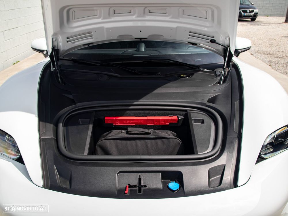 Porsche Taycan Cross Turismo 4S Sport bateria Performance Plus - 53