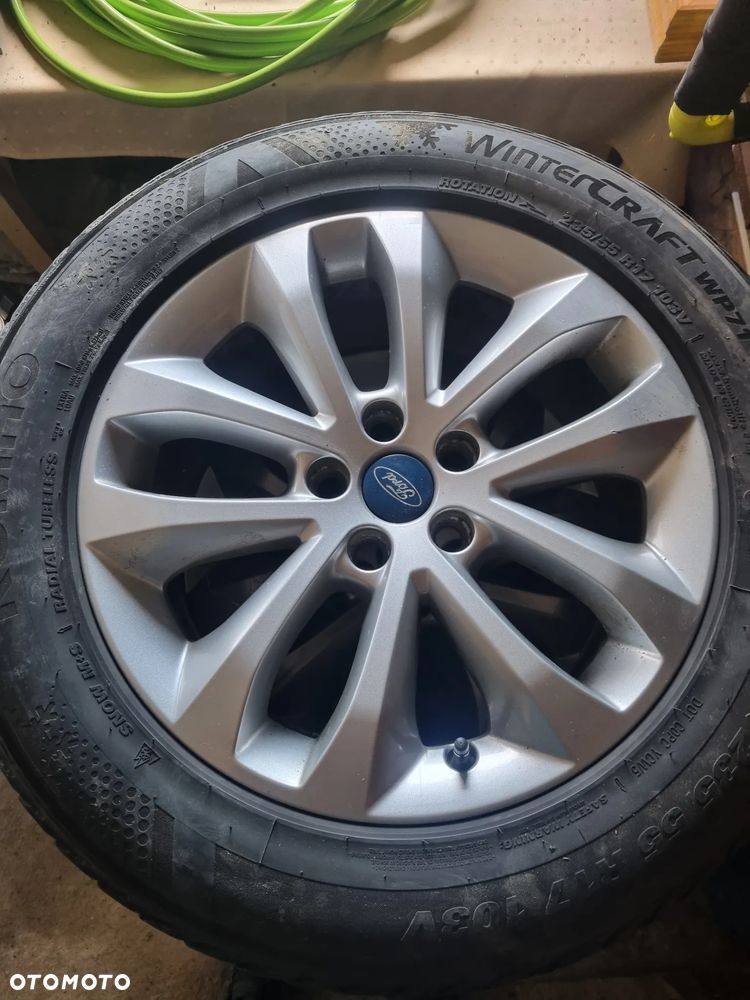 Ford Escape - 19