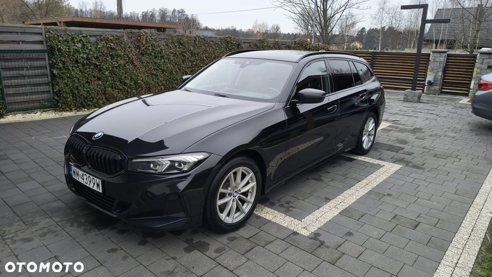 BMW Seria 3 320d xDrive - 13
