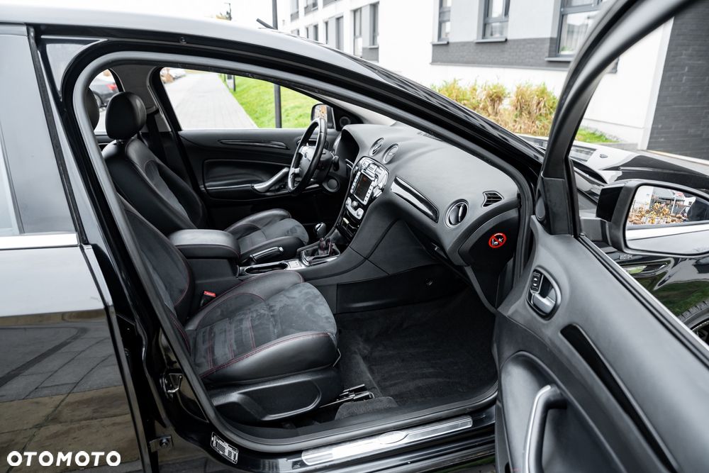 Ford Mondeo 2.5 Titanium S - 22