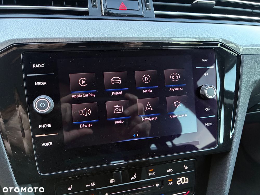 Volkswagen Passat - 23