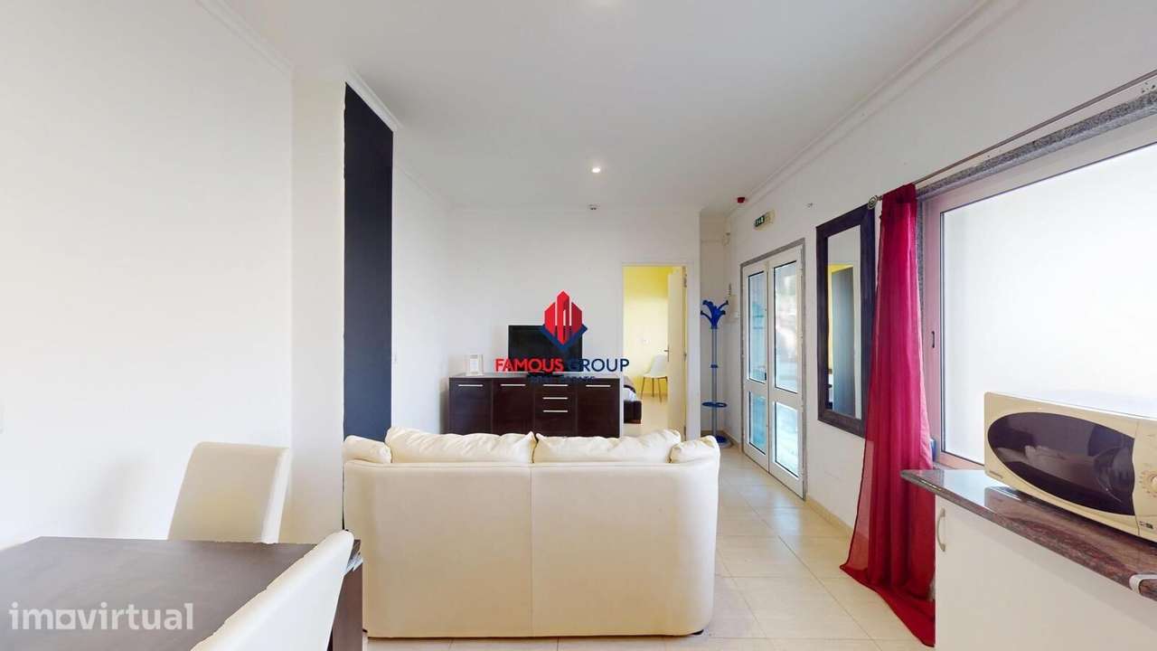 Apartamento T1 com garagem em condomínio fechado com piscina - Grande imagem: 2/40