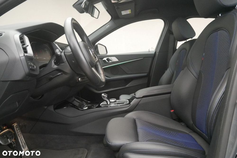 BMW Seria 1 - 12