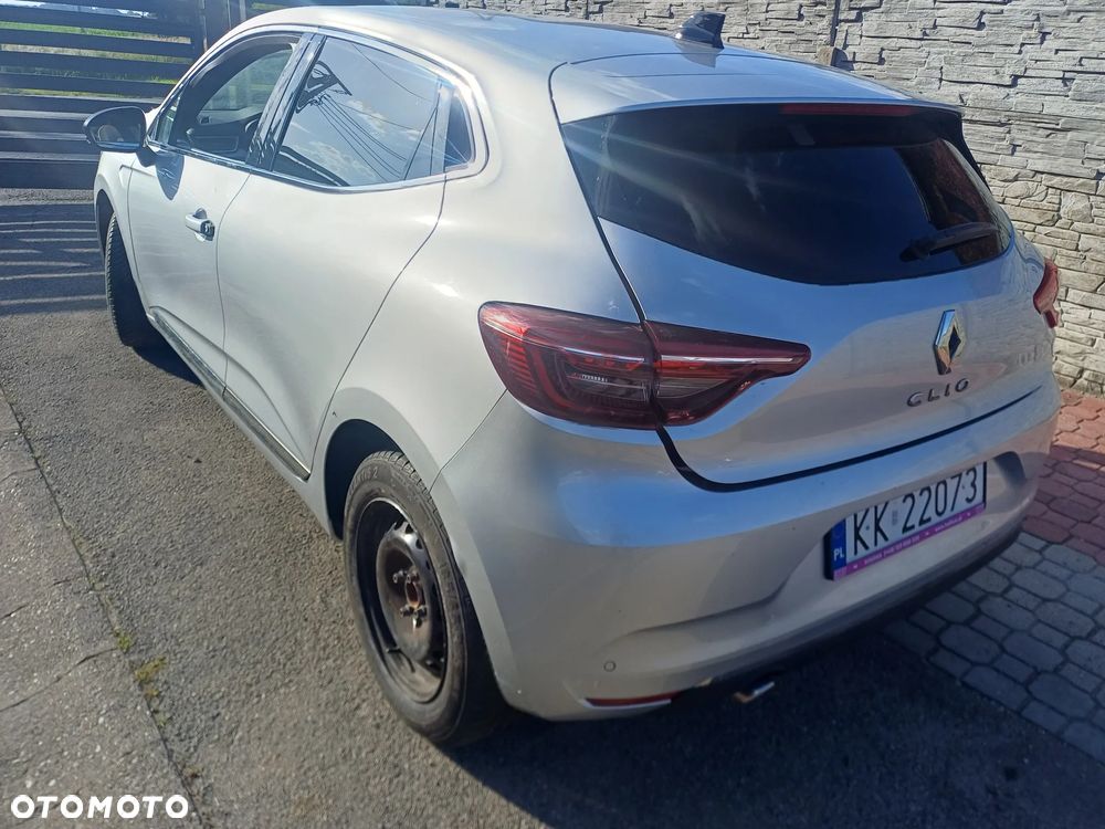 Renault Clio 1.0 TCe Evolution - 24