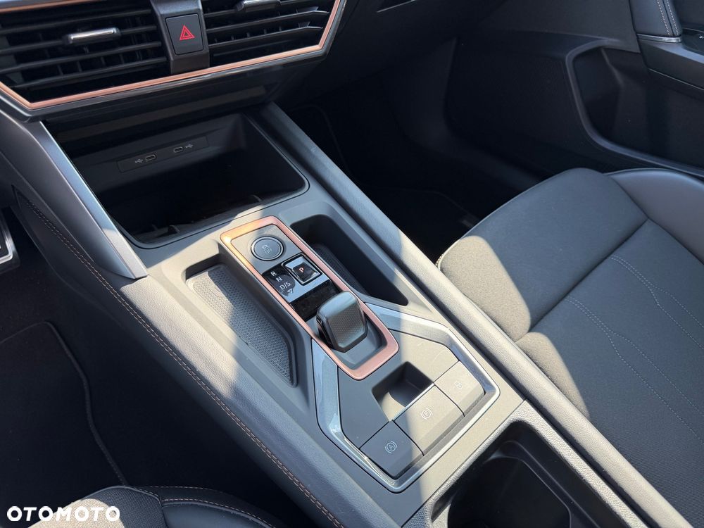 Cupra Formentor 1.5 eTSI DSG - 23