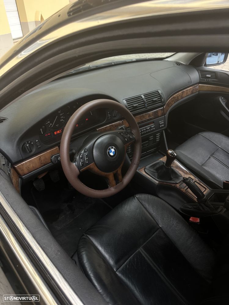 BMW 520 d Touring - 29