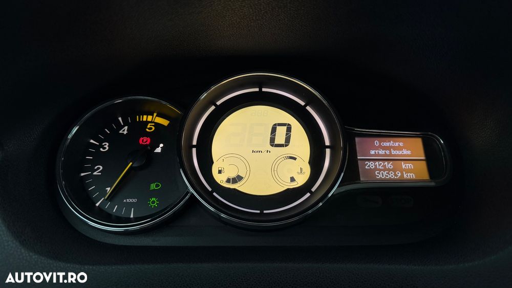 Renault Megane ENERGY dCi 110 Start & Stop Bose Edition - 17