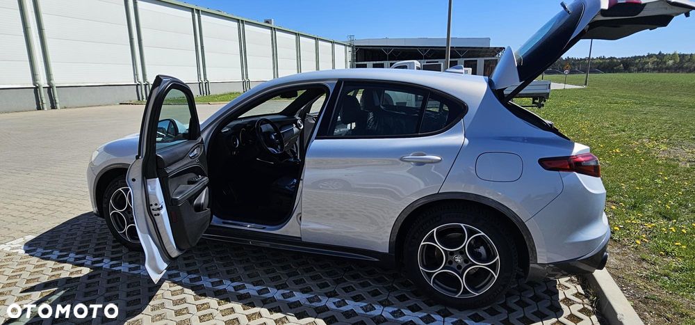 Alfa Romeo Stelvio 2.0 Turbo TI Q4 - 15