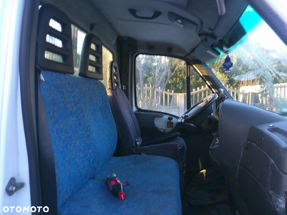 Iveco DAILY 35C11 - 24
