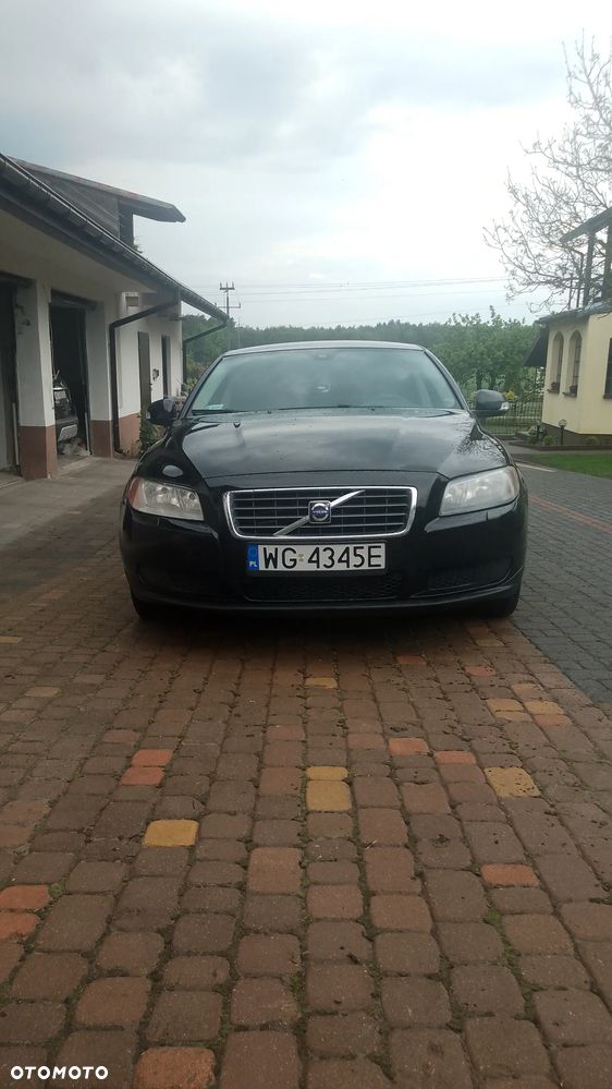 Volvo S80 2.5T Momentum - 1