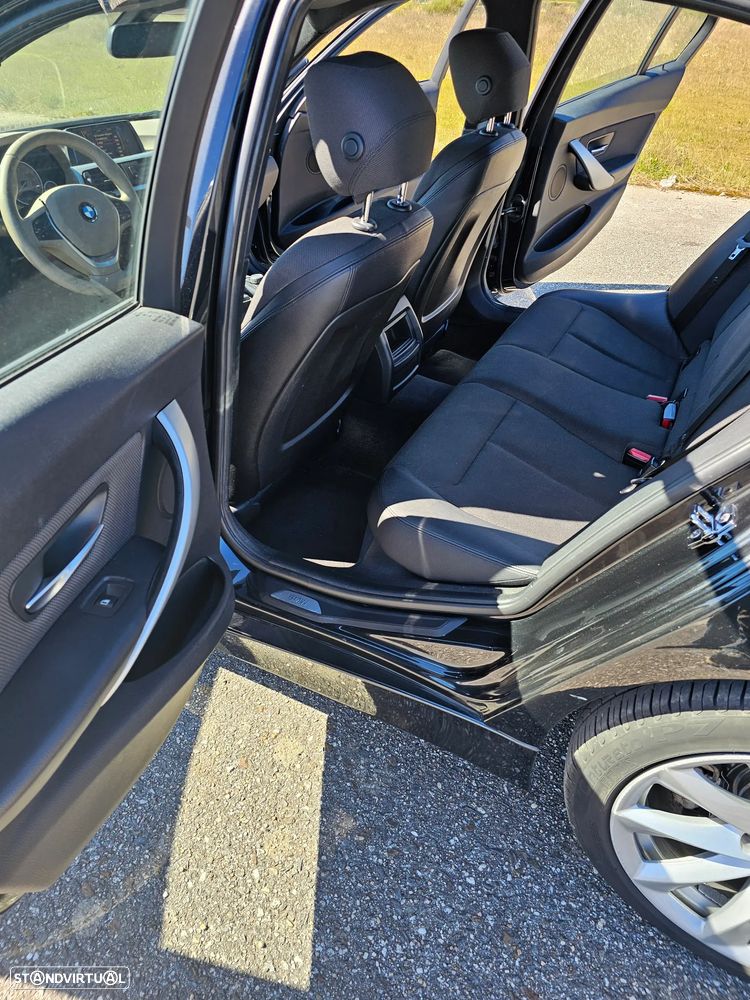 BMW 320 d Line Modern - 21