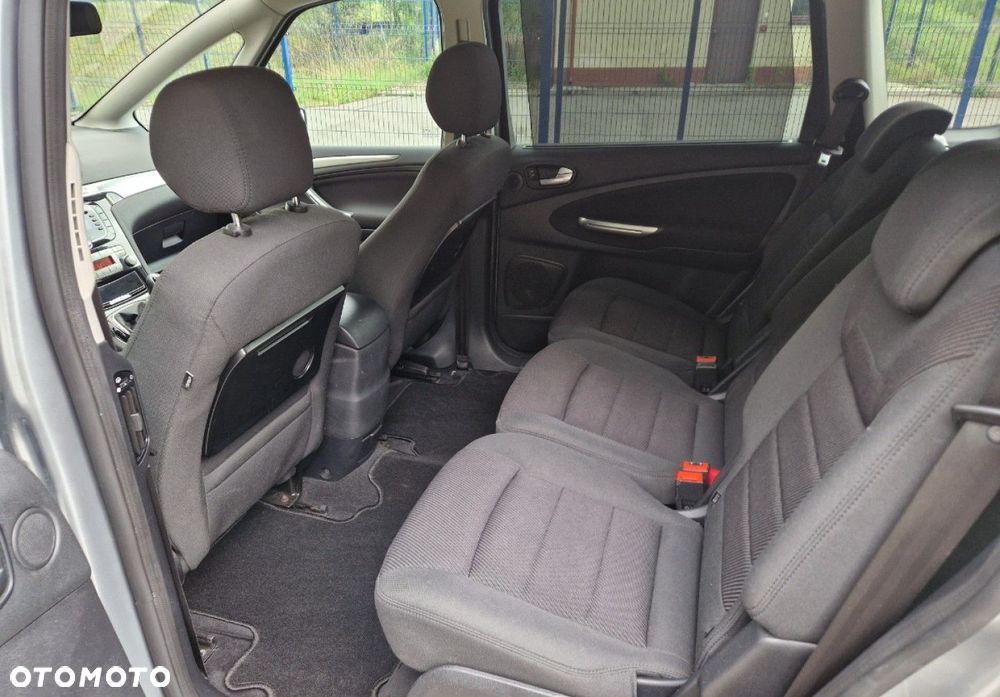 Ford S-Max 2.0 TDCi DPF Titanium - 25