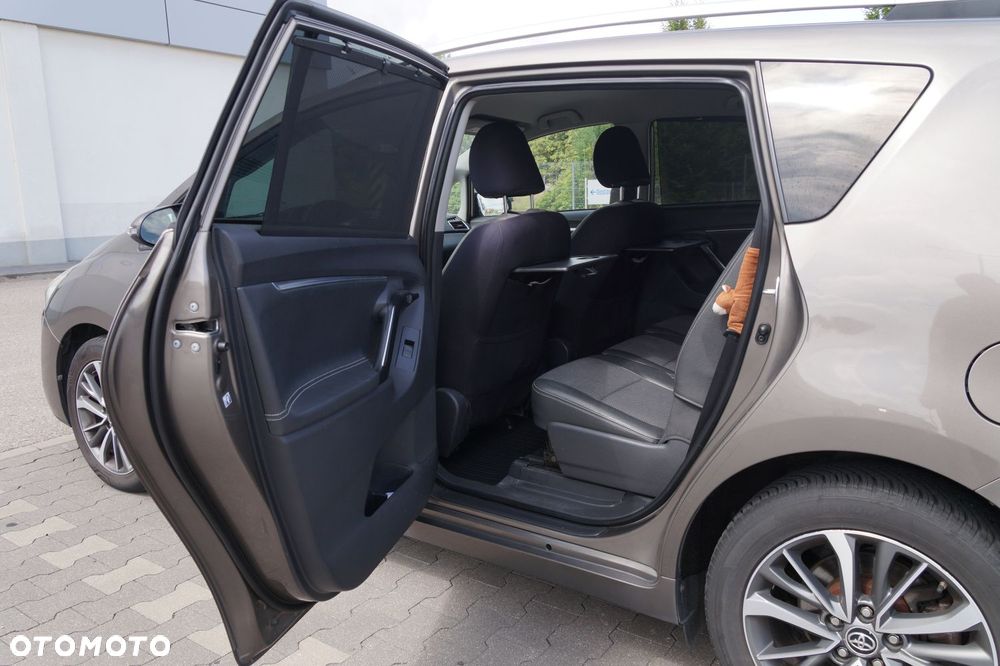 Toyota Verso 1.8 Prestige MS 7os EU6 - 9