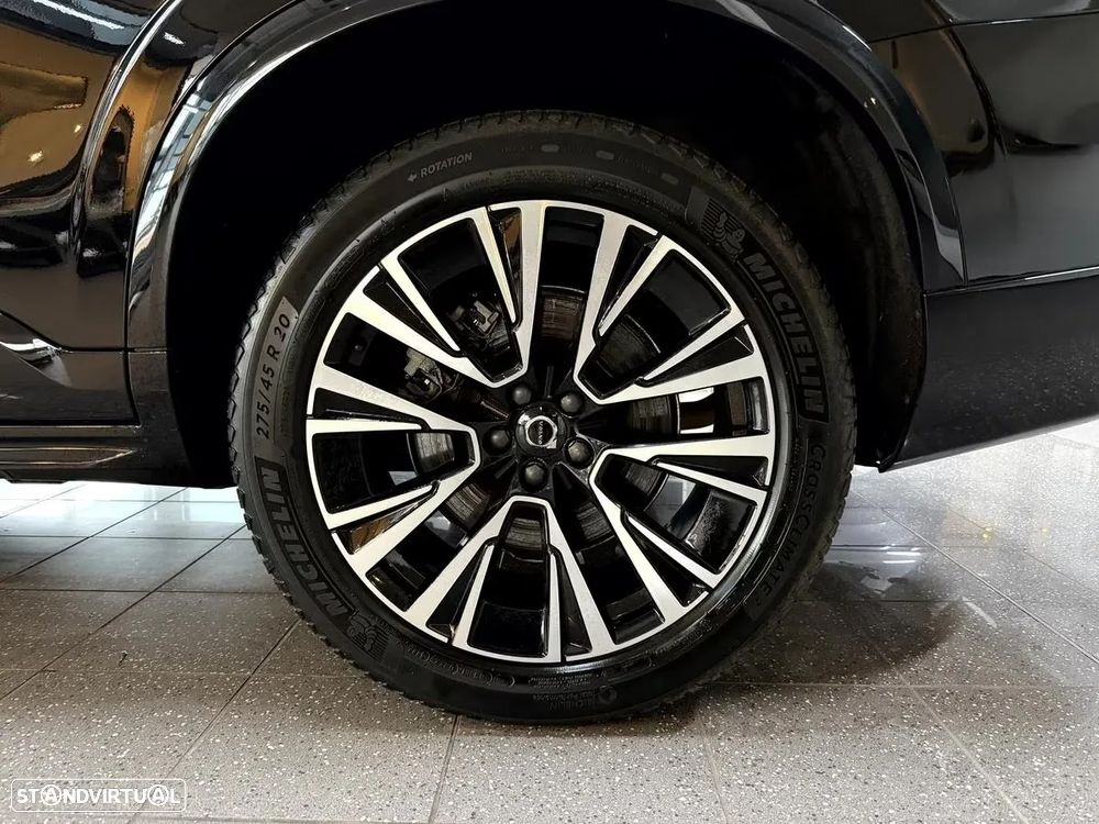 Volvo XC 90 T8 AWD Recharge Plus Dark - 24