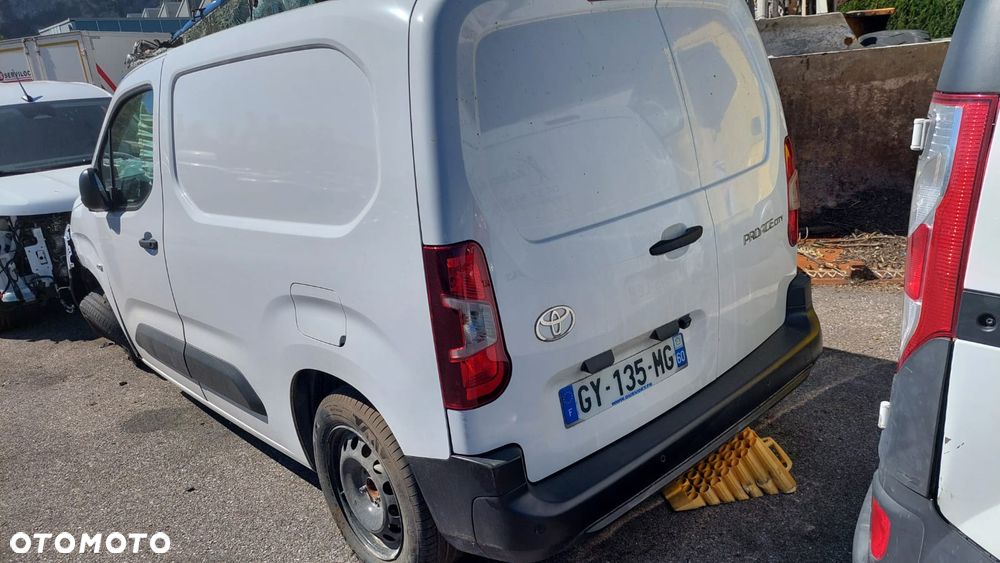 Toyota proace city - 6