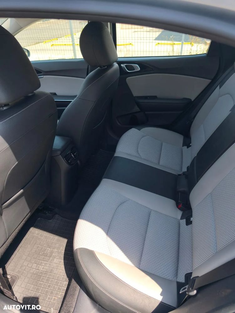 Kia XCeed 1.4 T-GDI 7DCT City+ - 10