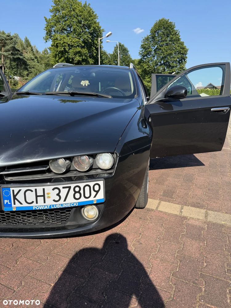Alfa Romeo 159 - 2