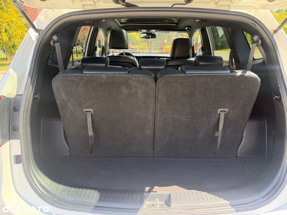 Kia Carens 1.7 CRDi 141 ISG Spirit - 13