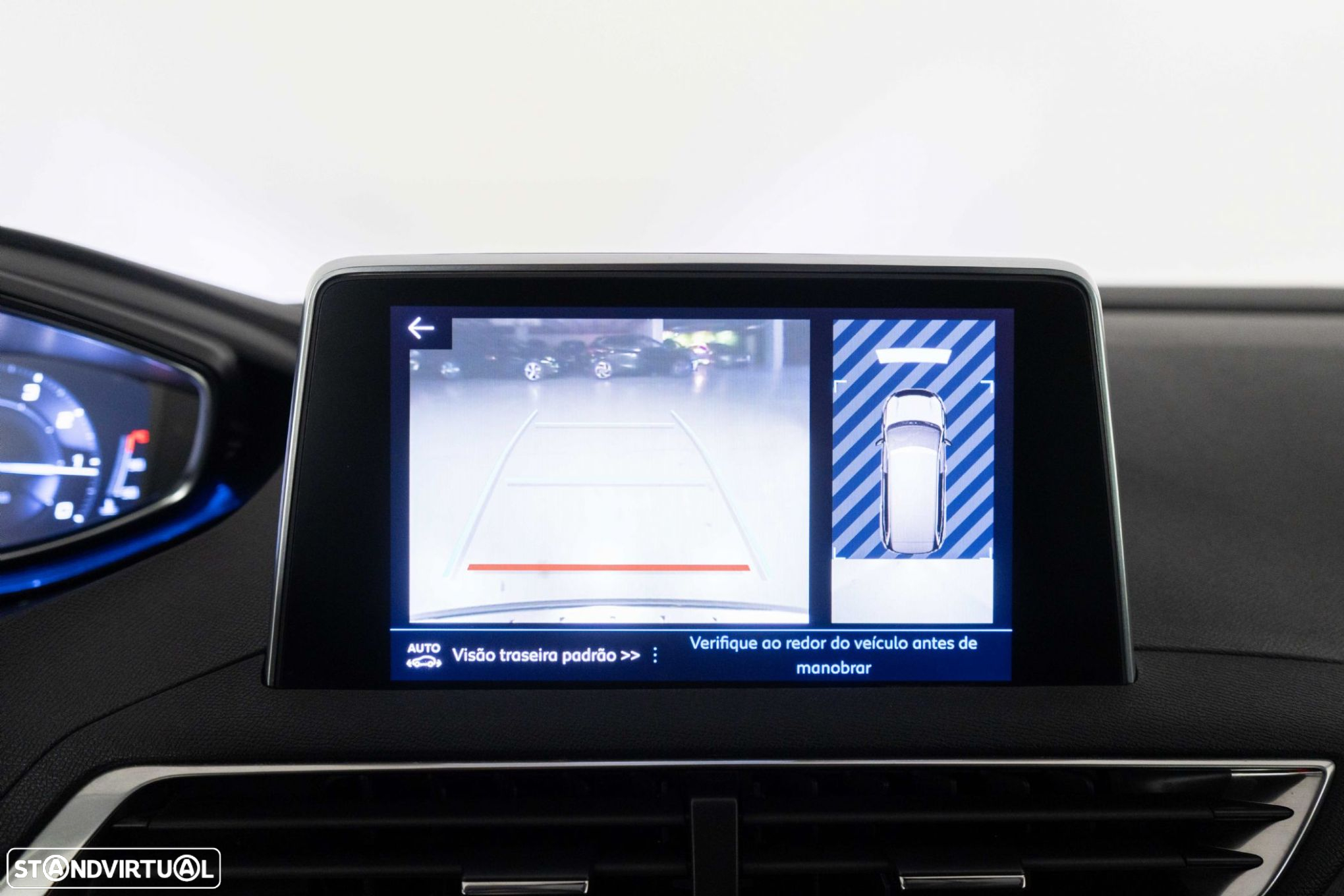 Peugeot 5008 1.2 PureTech Allure EAT8 - 24