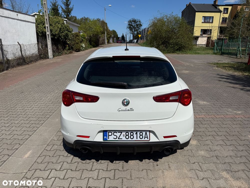 Alfa Romeo Giulietta 1.4 TB MultiAir Distinctive - 4
