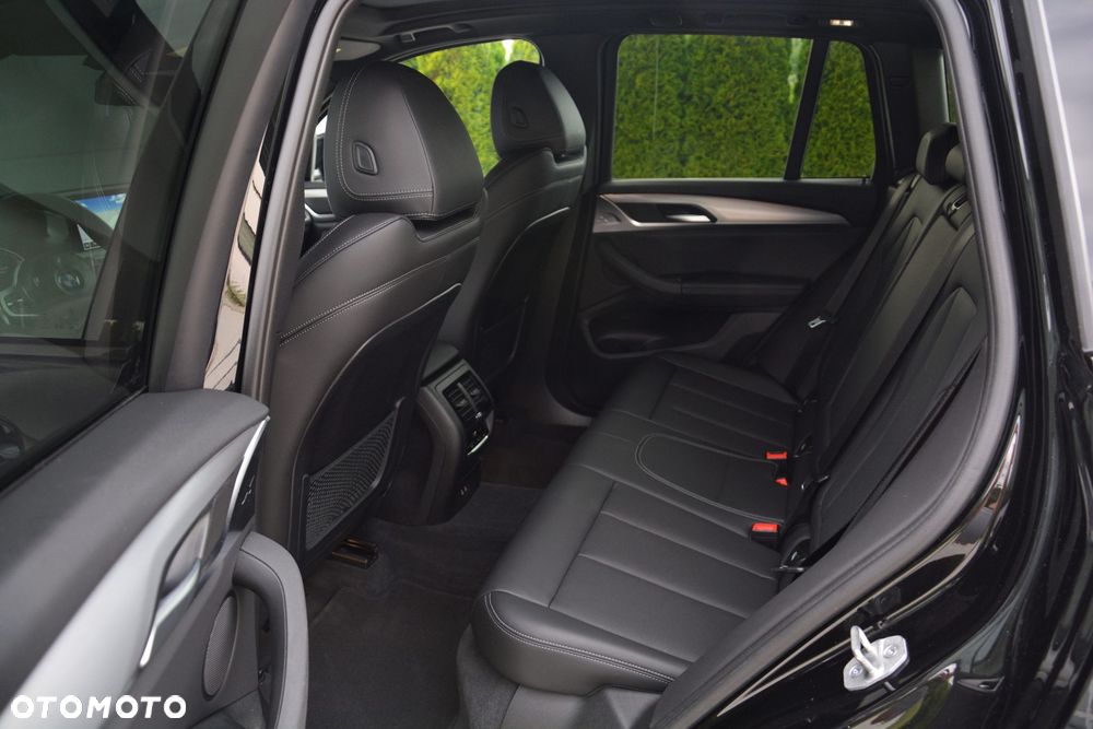BMW X3 xDrive20d M Sport - 16
