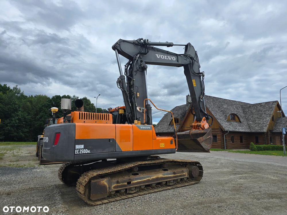 Volvo EC250DNL - 40