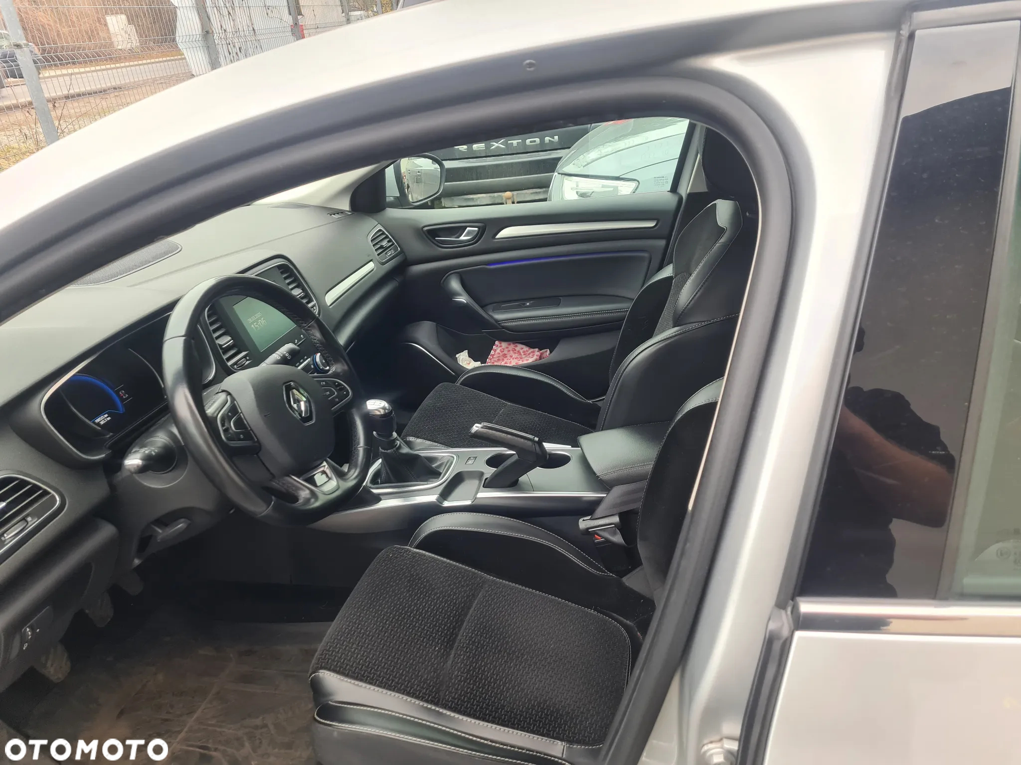 Renault Megane 1.6 SCe Life - 8