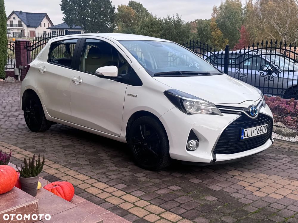 Toyota Yaris - 1
