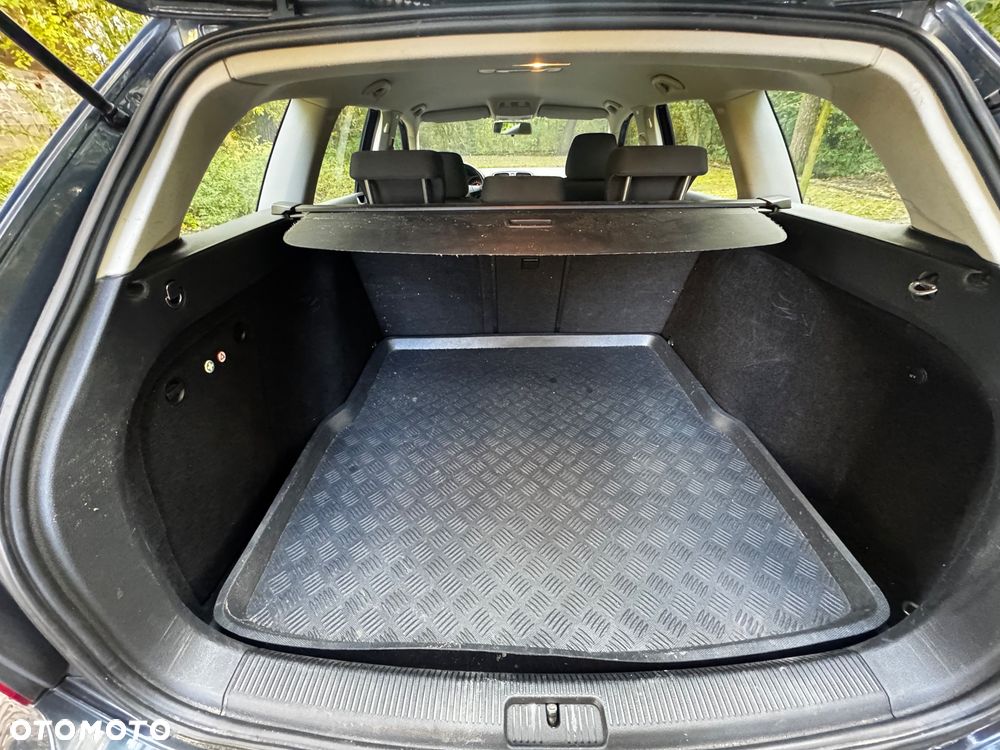 Volkswagen Golf Variant - 20