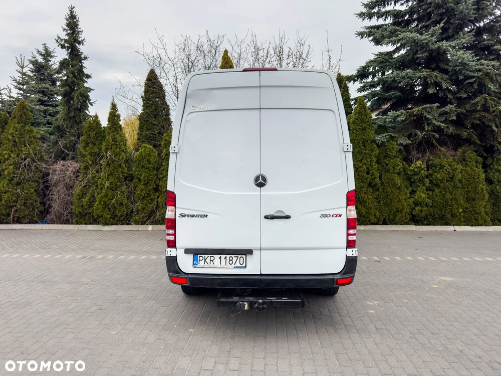 Mercedes-Benz SPRINTER - 31