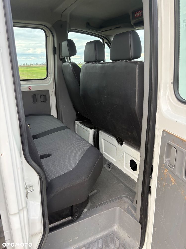 Volkswagen Crafter - 23