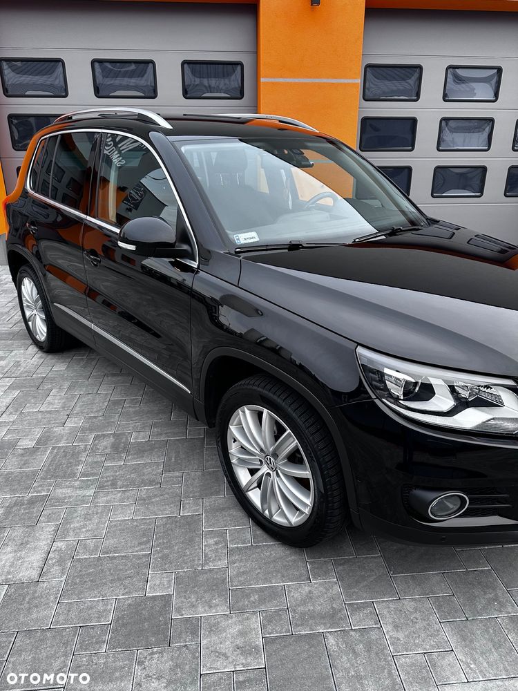 Volkswagen Tiguan - 12