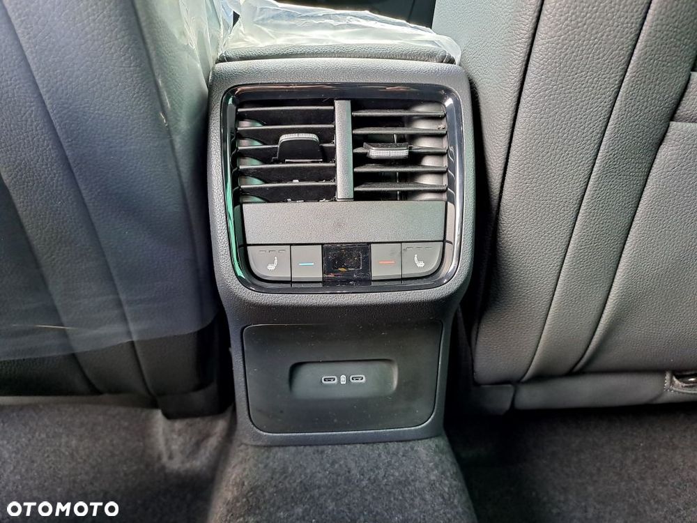 Skoda Octavia 2.0 TSI Sportline 4x4 DSG - 9