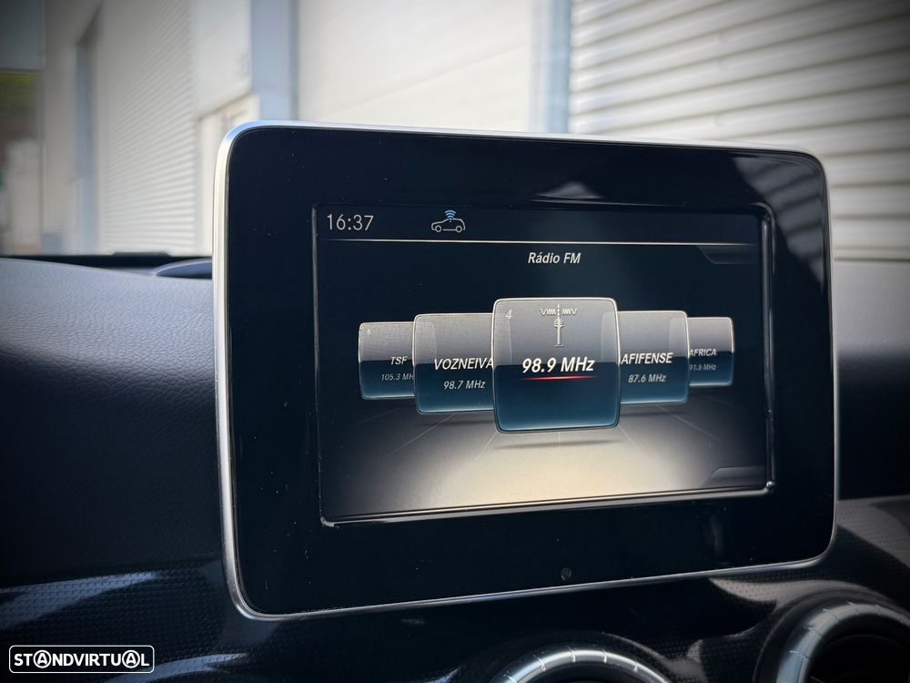 Mercedes-Benz CLA 180 - 19