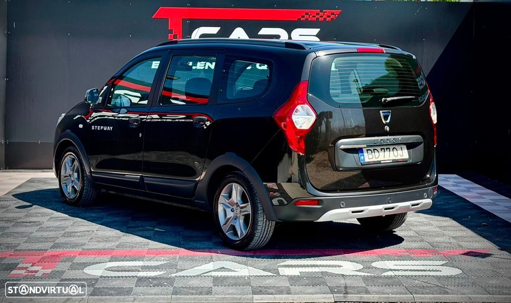 Dacia Lodgy 1.5 Blue dCi Comfort 7L - 4