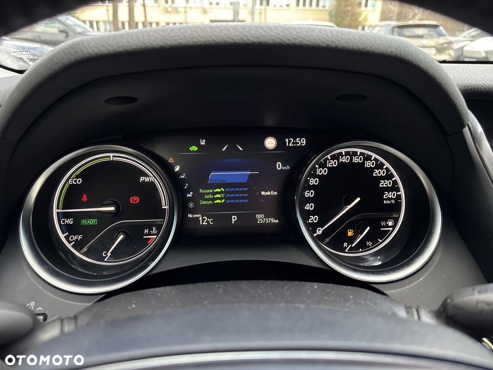 Toyota Camry 2.5 Hybrid Comfort CVT - 26