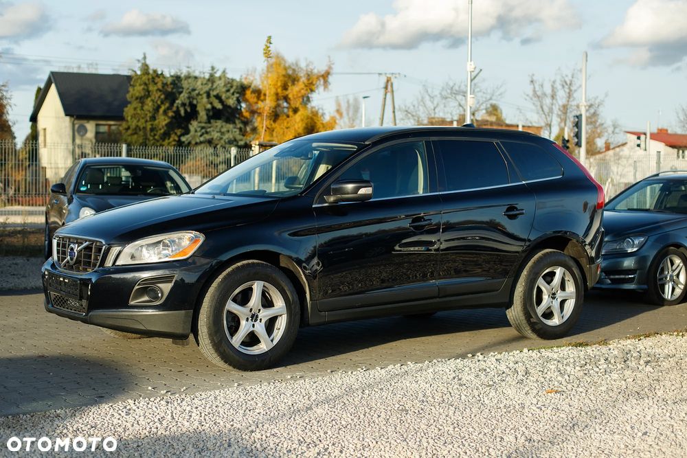 Volvo XC 60 2.4D AWD Kinetic - 8