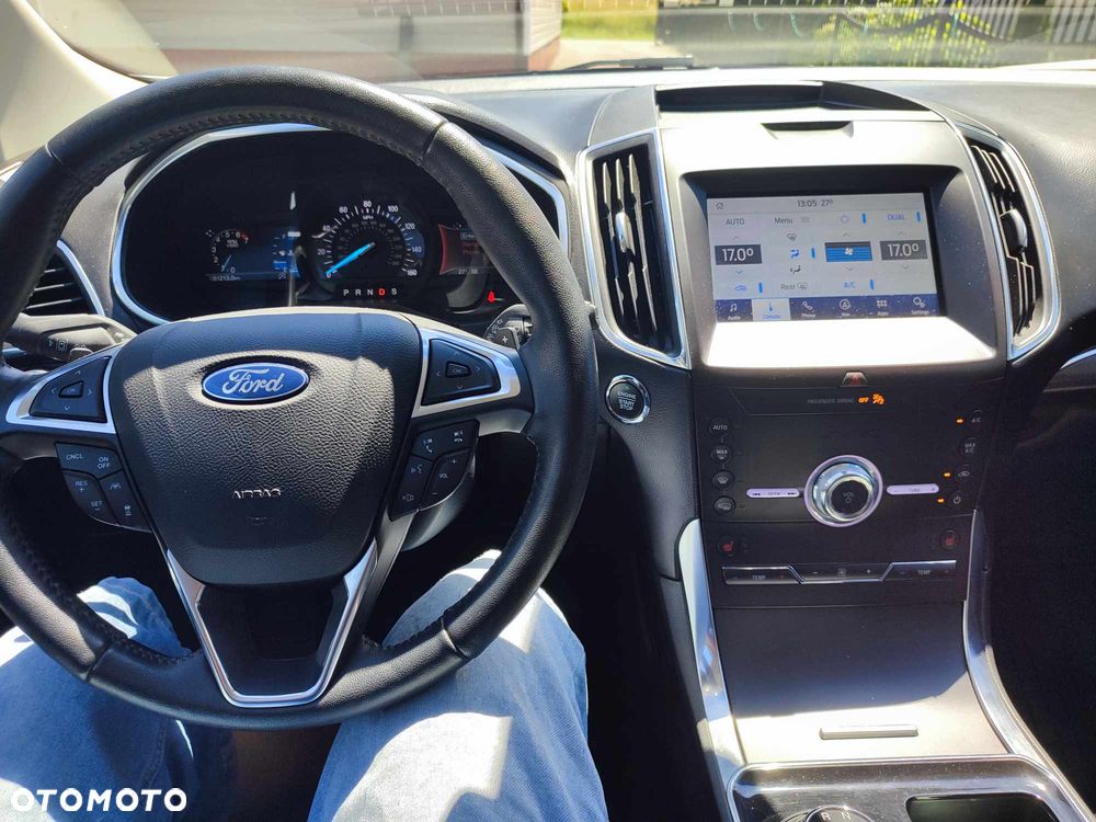 Ford Edge - 14