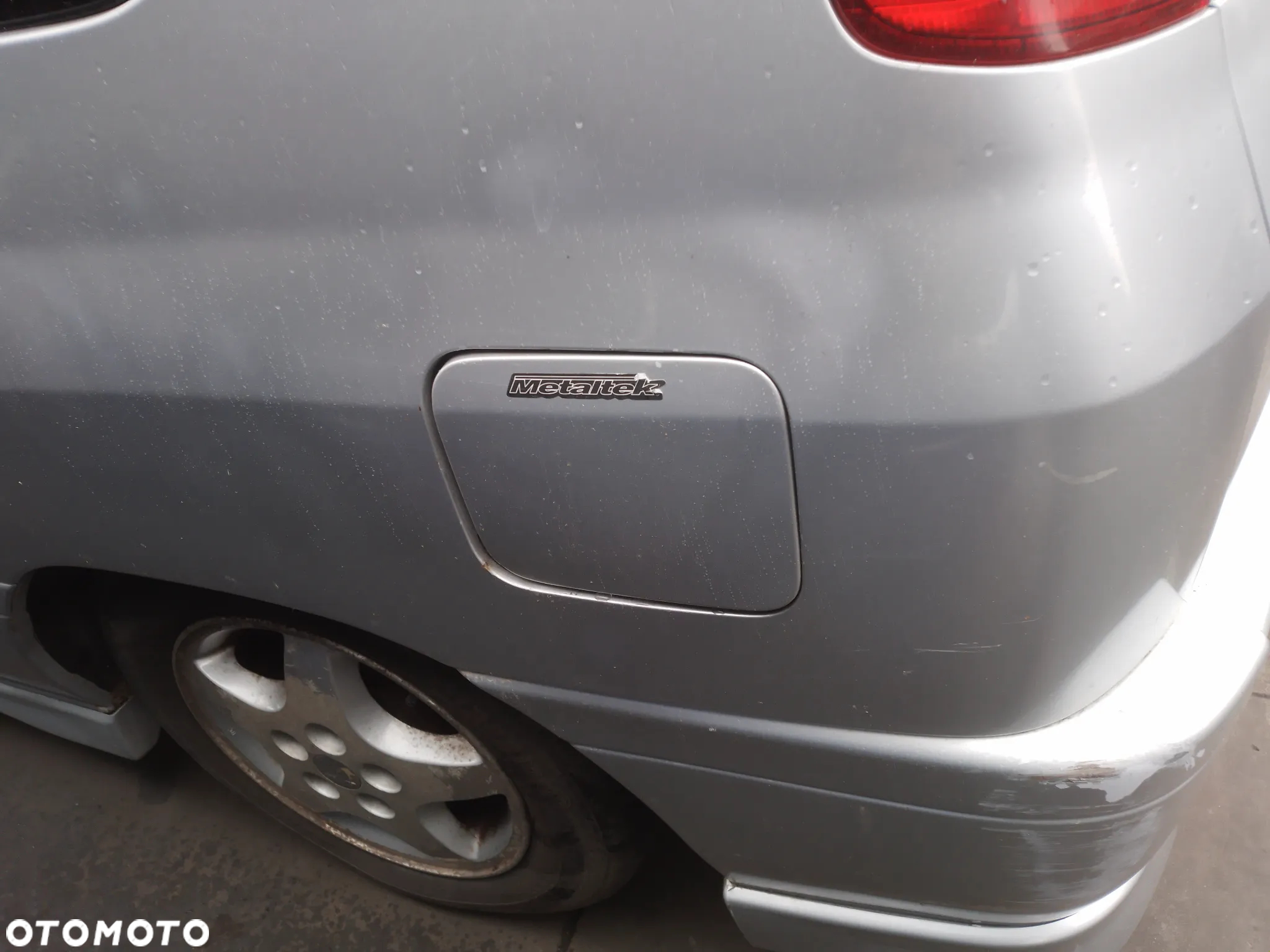 MITSUBISHI SPACE RUNNER (99-03) 2.4 16V 4G64 ZDERZAK PRZÓD A69 - 6